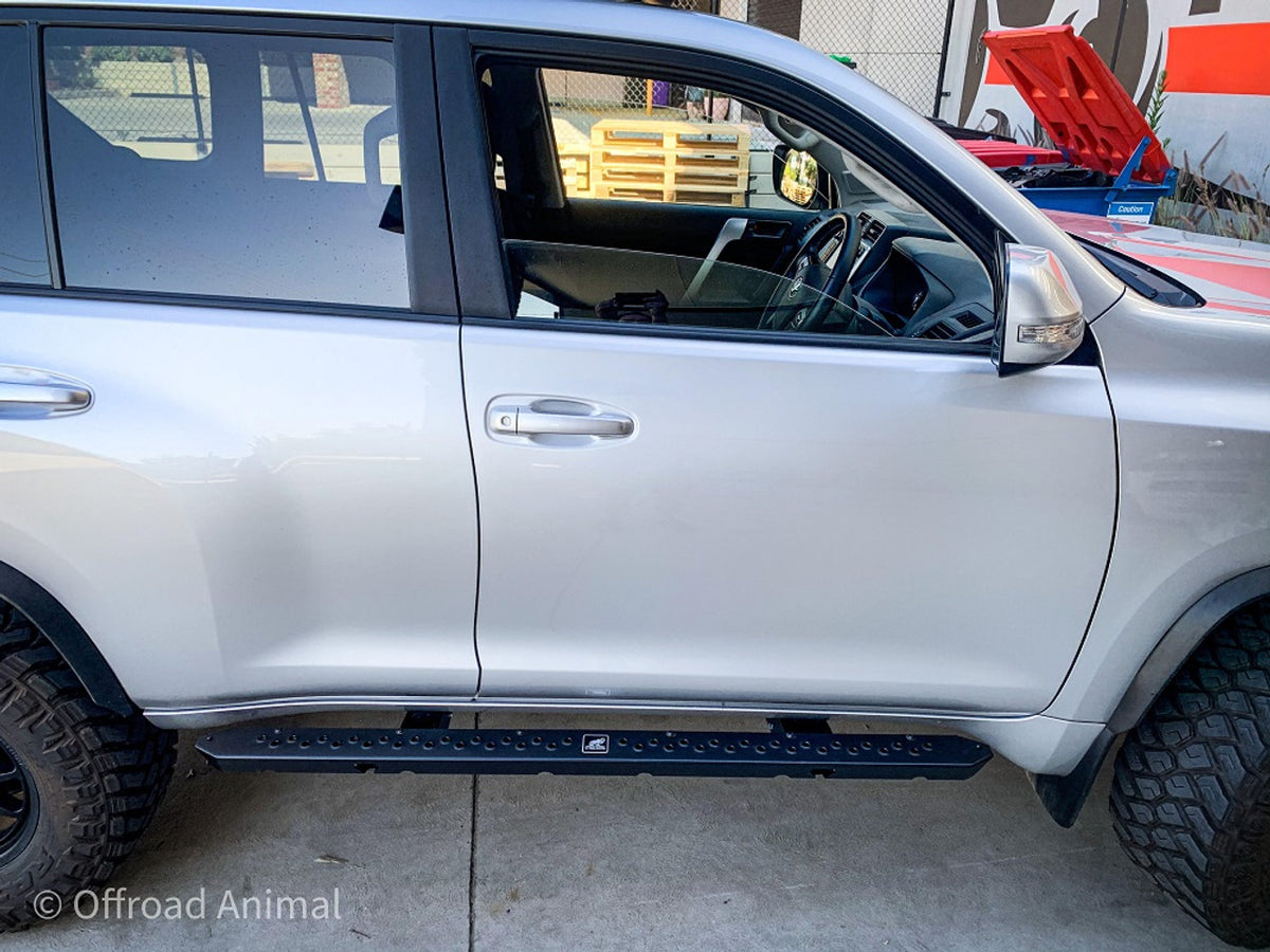 Offroad Animal Rock Sliders for Prado